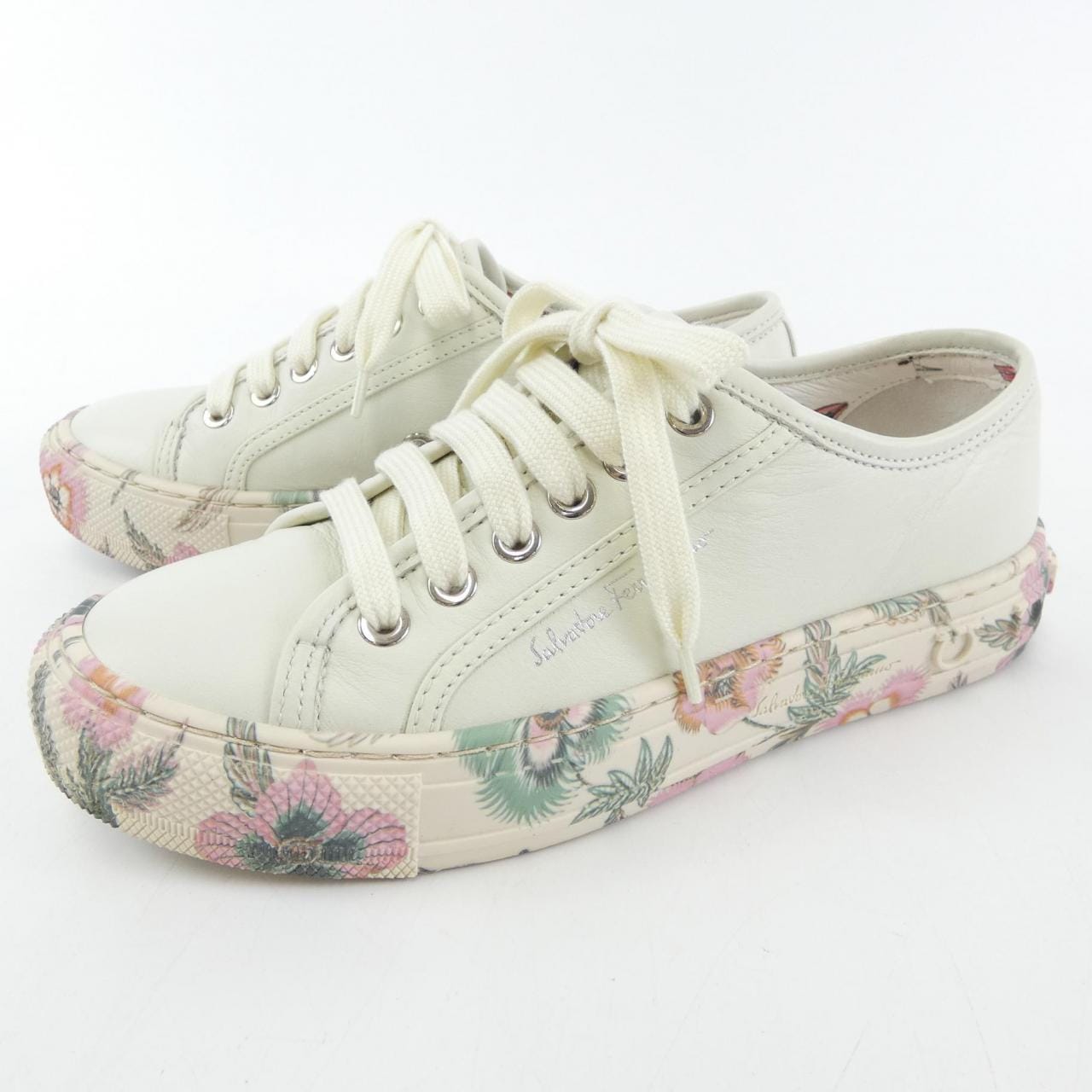 サルヴァトーレフェラガモ SALVATORE FERRAGAMO スニーカー