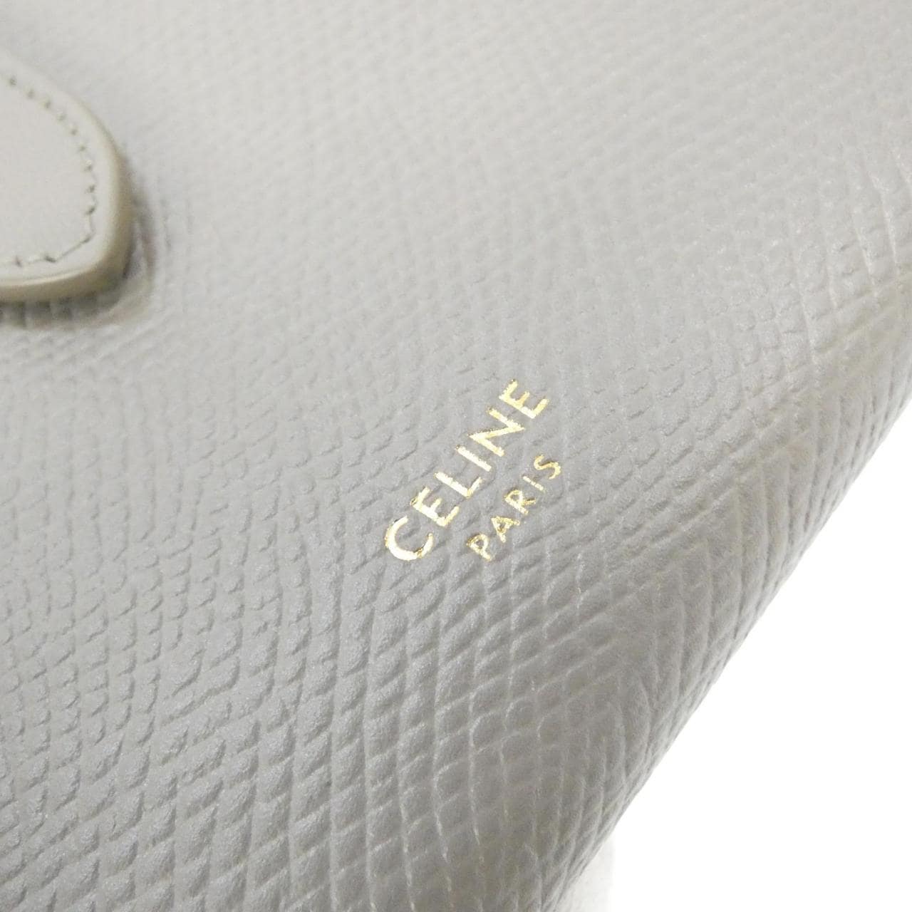 セリーヌ ミディアム ストラップ ウォレット 10B643BFP 財布