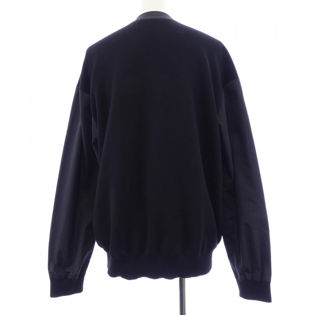 ルイヴィトン LOUIS VUITTON ハイブリッドテックカーディガン HPN11WZLW ジャケット