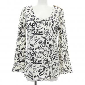 シャネル CHANEL P61762V47215 19A トップス