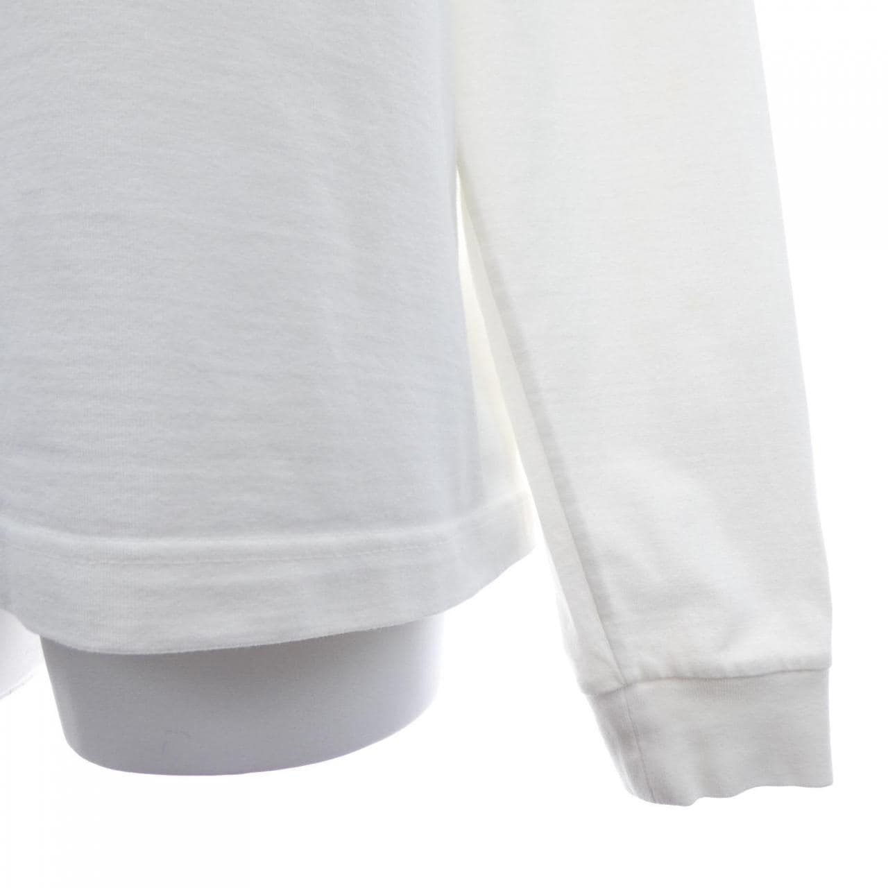 ルイヴィトン LOUIS VUITTON エンボスLVロングスリーブ HLY23WDT3 トップス