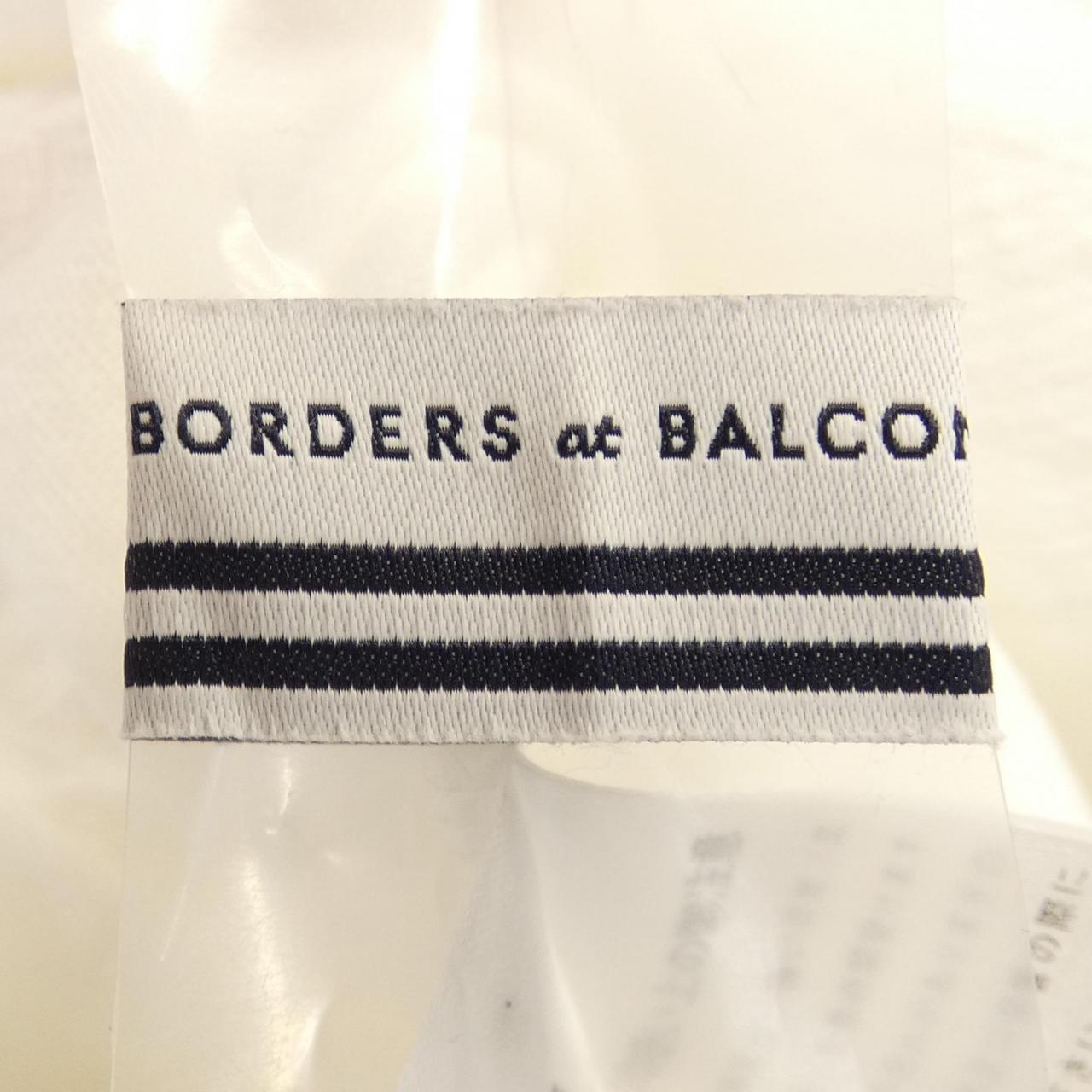 ボーダーズアットバルコニー BORDERS at BALCONY Tシャツ