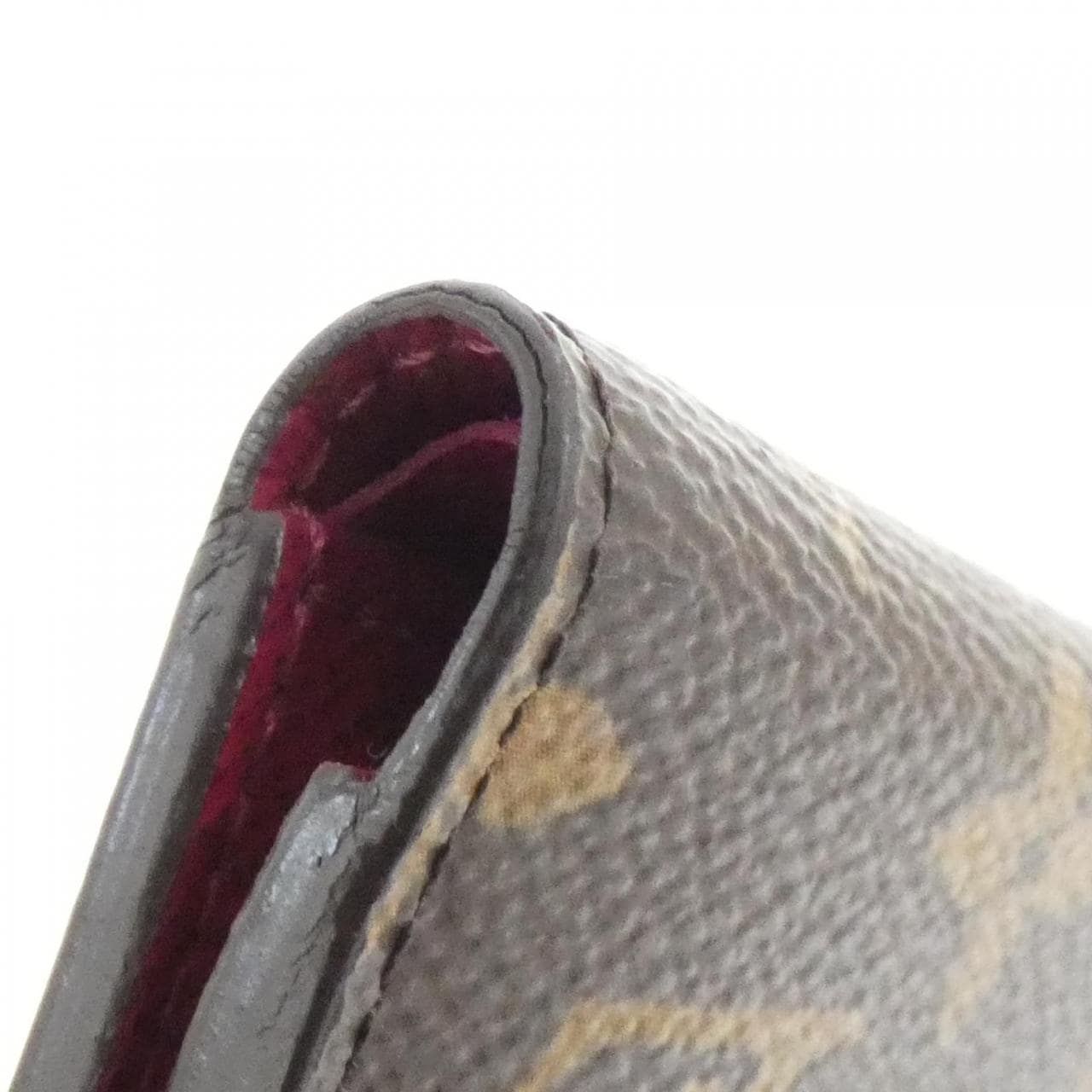 ルイヴィトン モノグラム ポルトフォイユ ヴィクトリーヌ M41938 財布