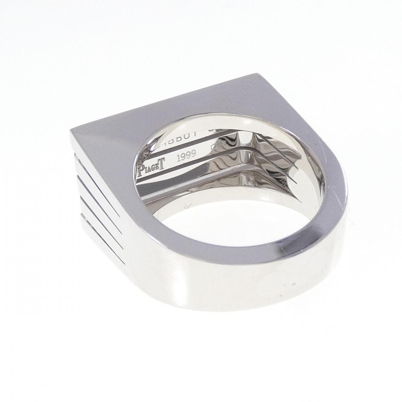 ピアジェ 750WG リング