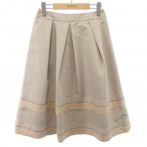トゥービーシック TO BE CHIC スカート