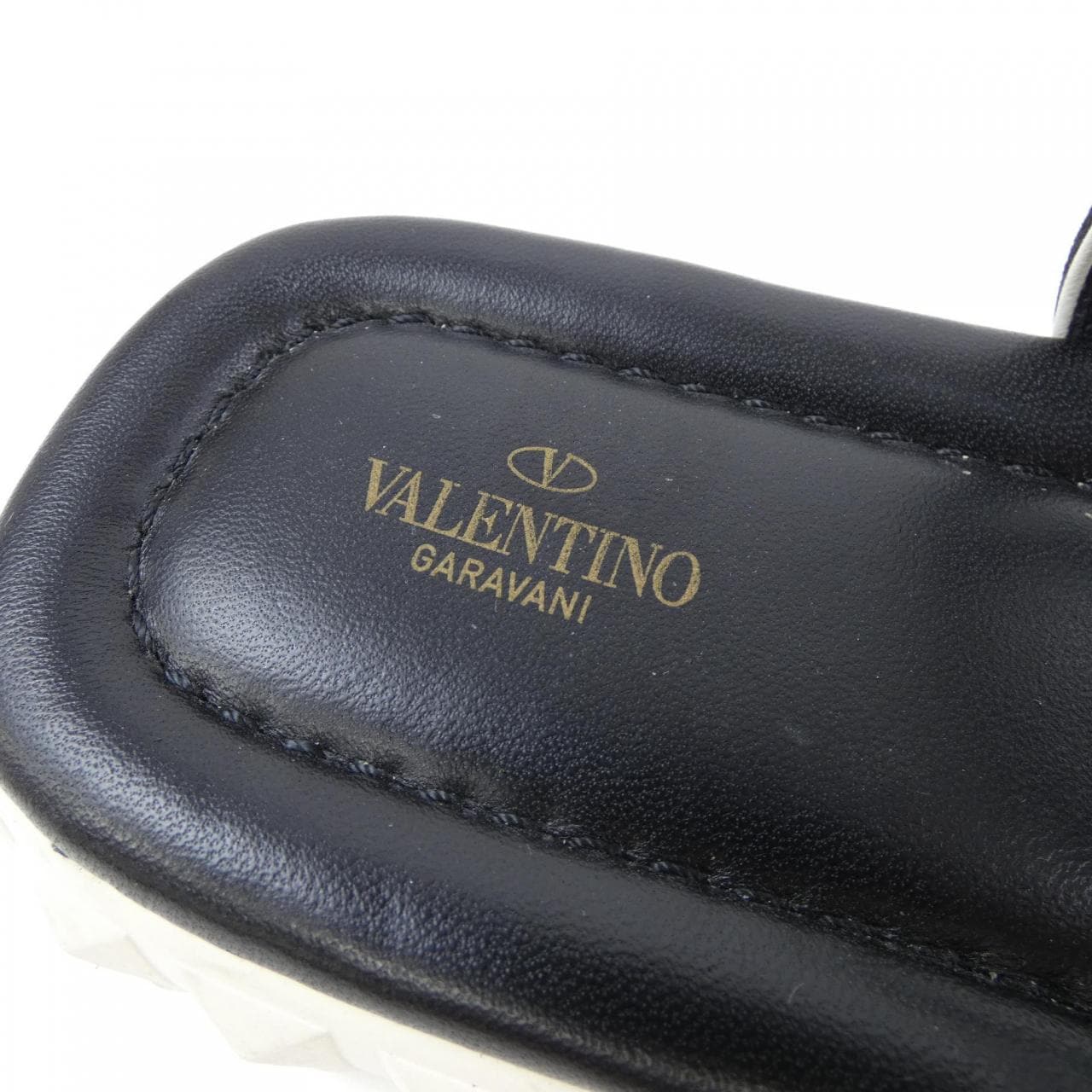 ヴァレンティノガラヴァーニ VALENTINO GARAVANI サンダル