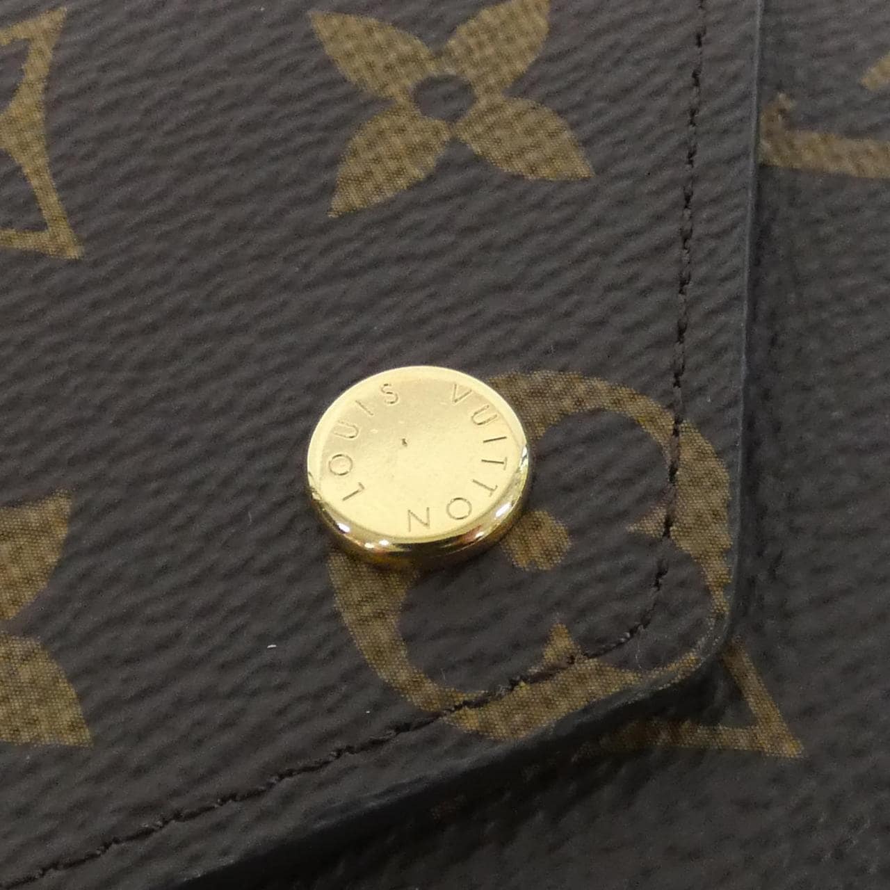 ルイヴィトン モノグラム ポルトフォイユ ヴィクトリーヌ M62472 財布