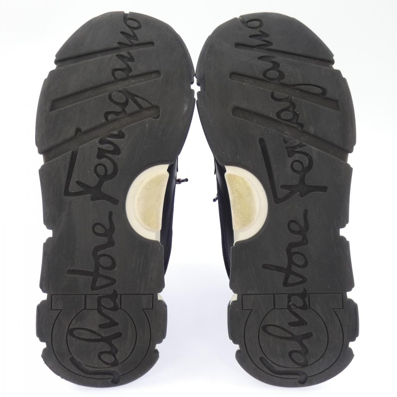 サルヴァトーレフェラガモ SALVATORE FERRAGAMO スニーカー