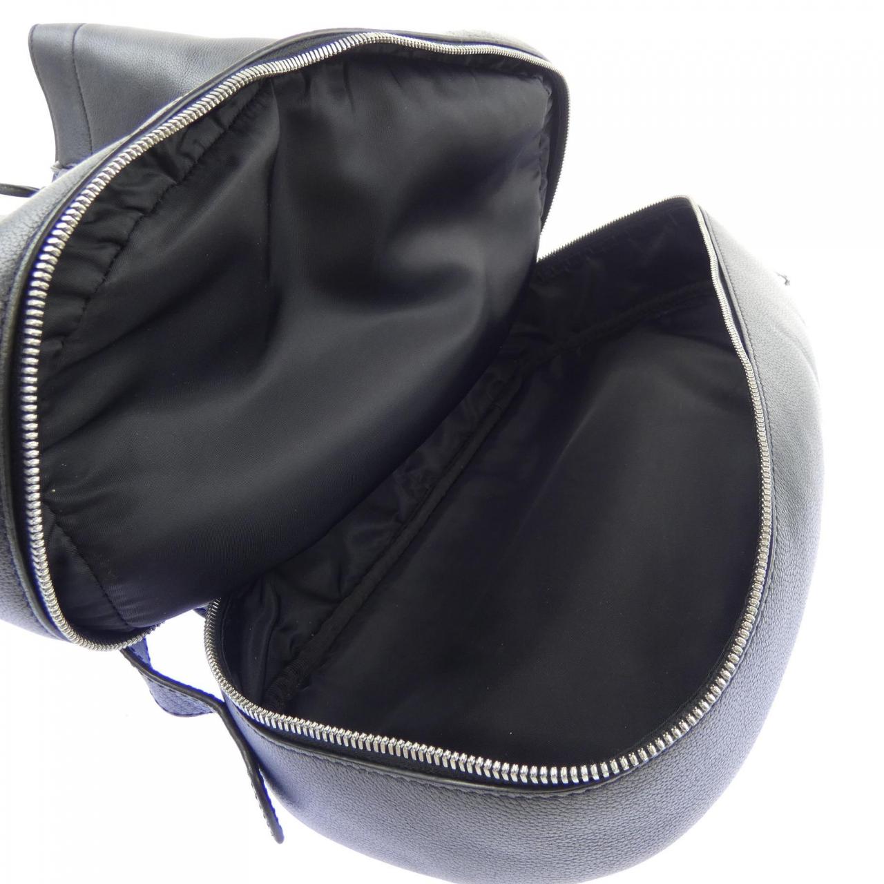 ベルルッティ Berluti エスケープ スクリットレザー バックパック BACKPACK