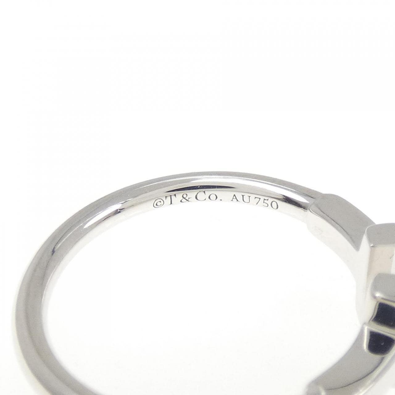 ティファニー Tワイヤー リング
