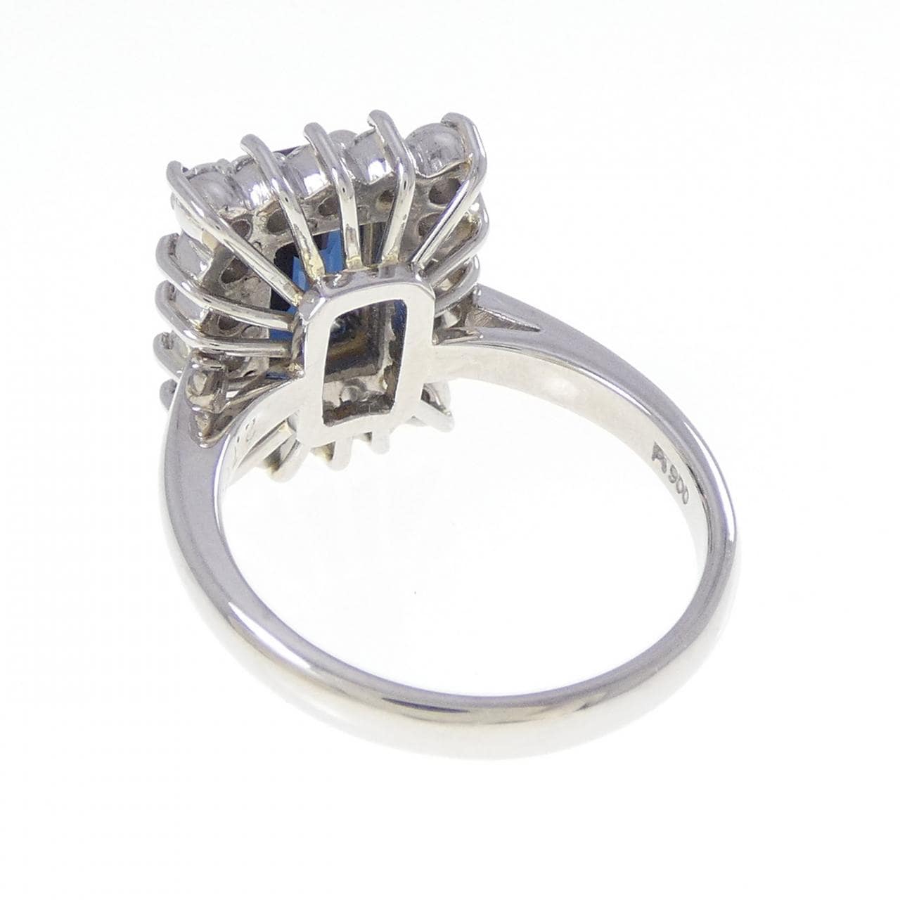 PT900 サファイヤ リング 2.703CT