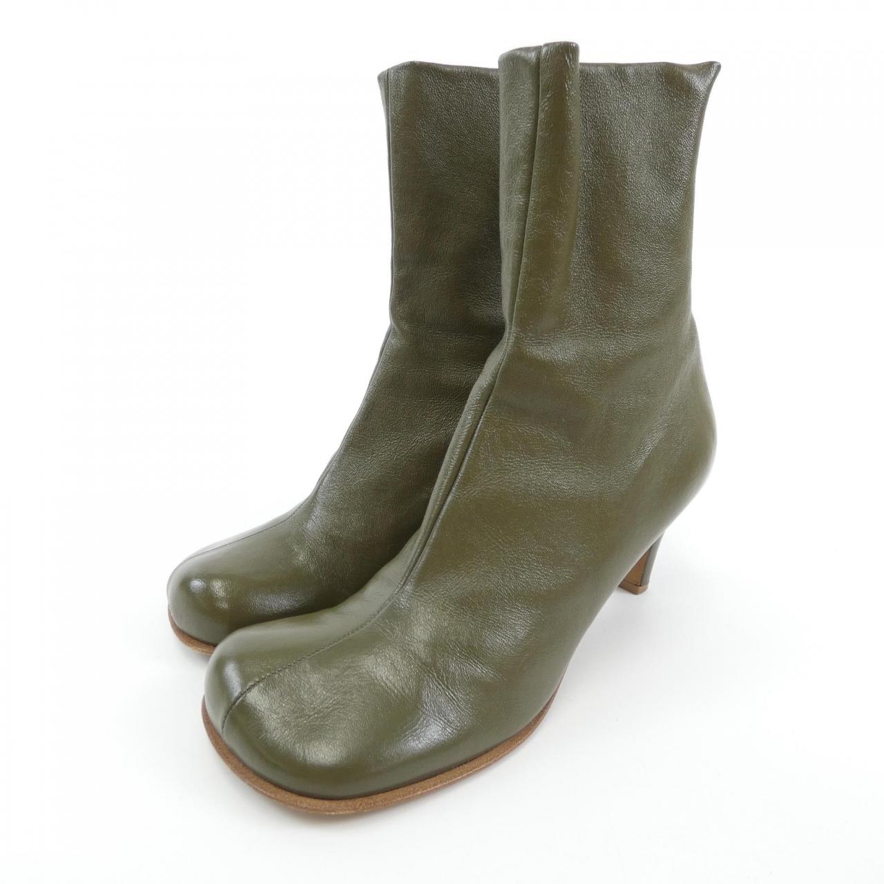 BOTTEGA VENETA boots