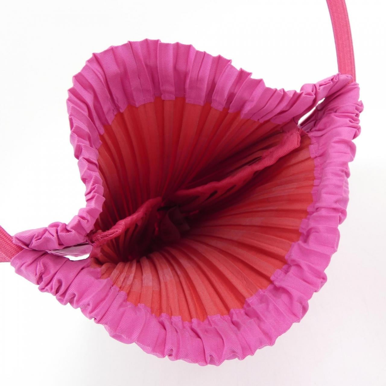 プリーツプリーズ PLEATS PLEASE PP54-AG661-22 BAG