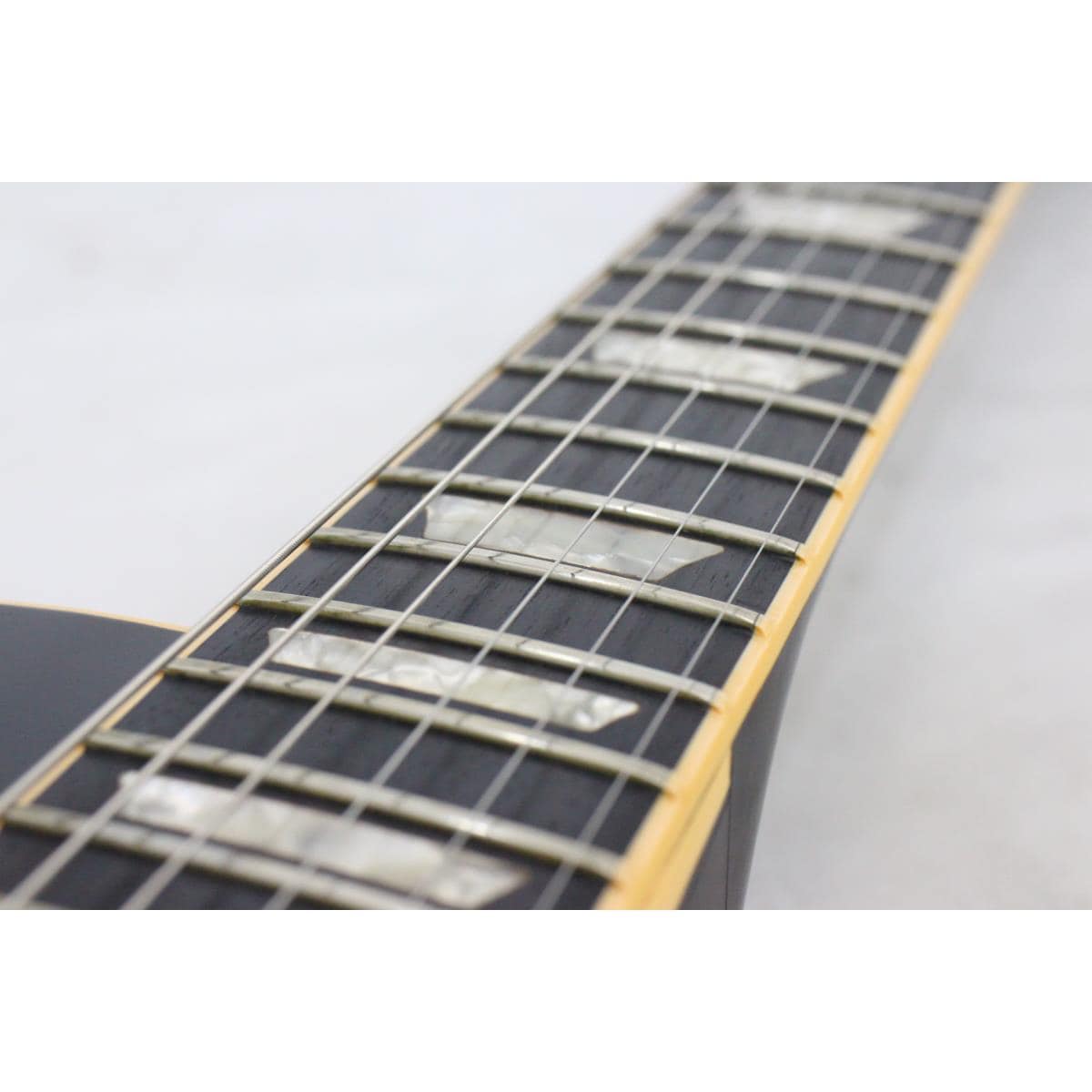 ＧＩＢＳＯＮ　　ＬＥＳ　ＰＡＵＬ　ＳＴＡＮＤＡＲＤ