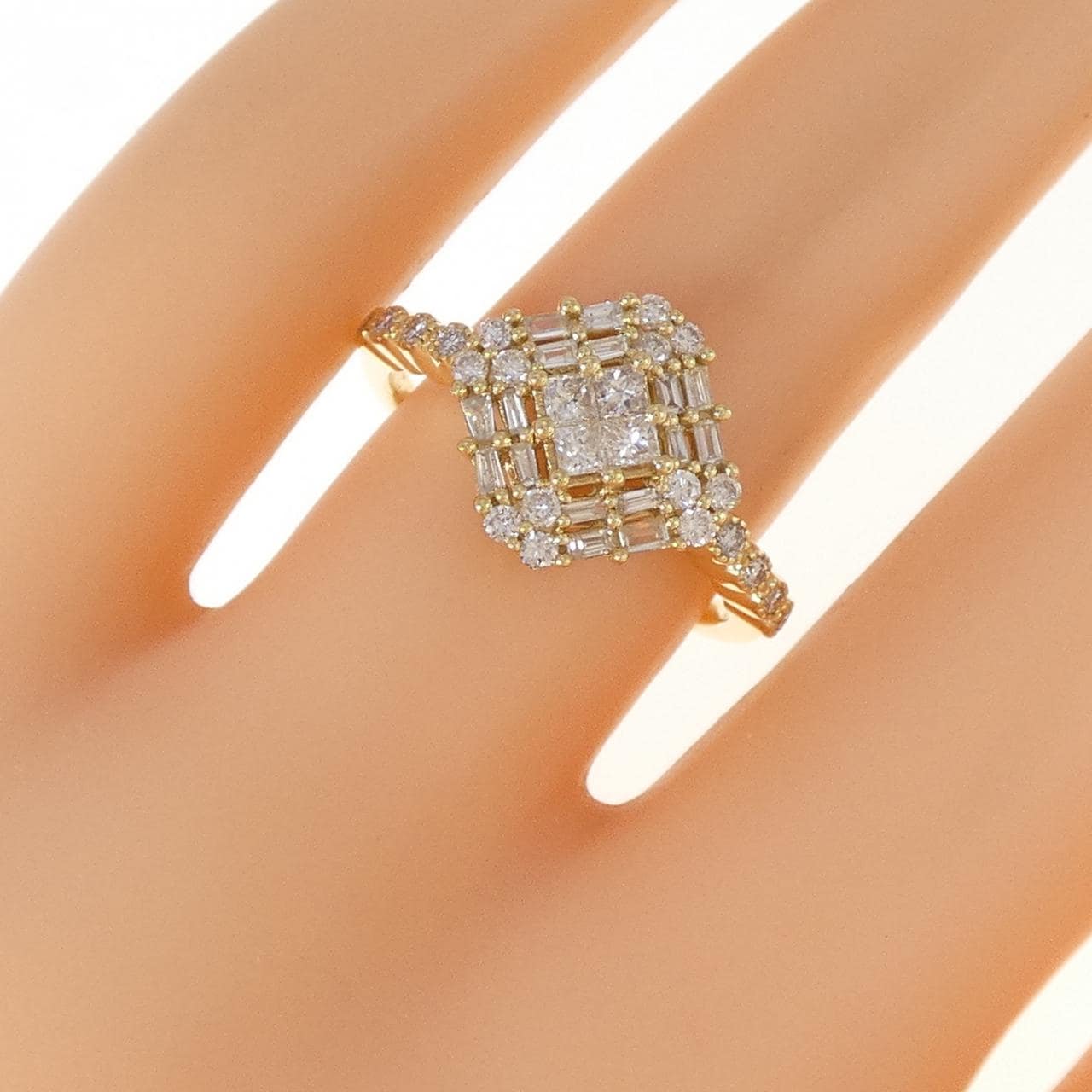 K18YG ダイヤモンド リング 0.50CT