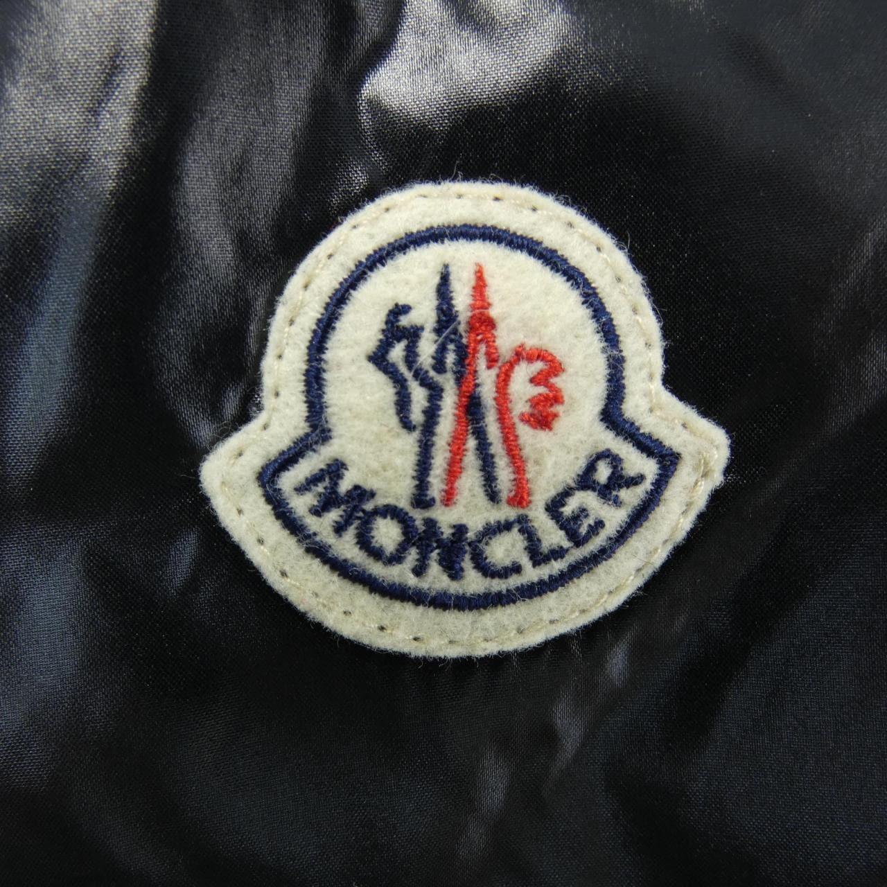 モンクレール MONCLER ダウンジャケット