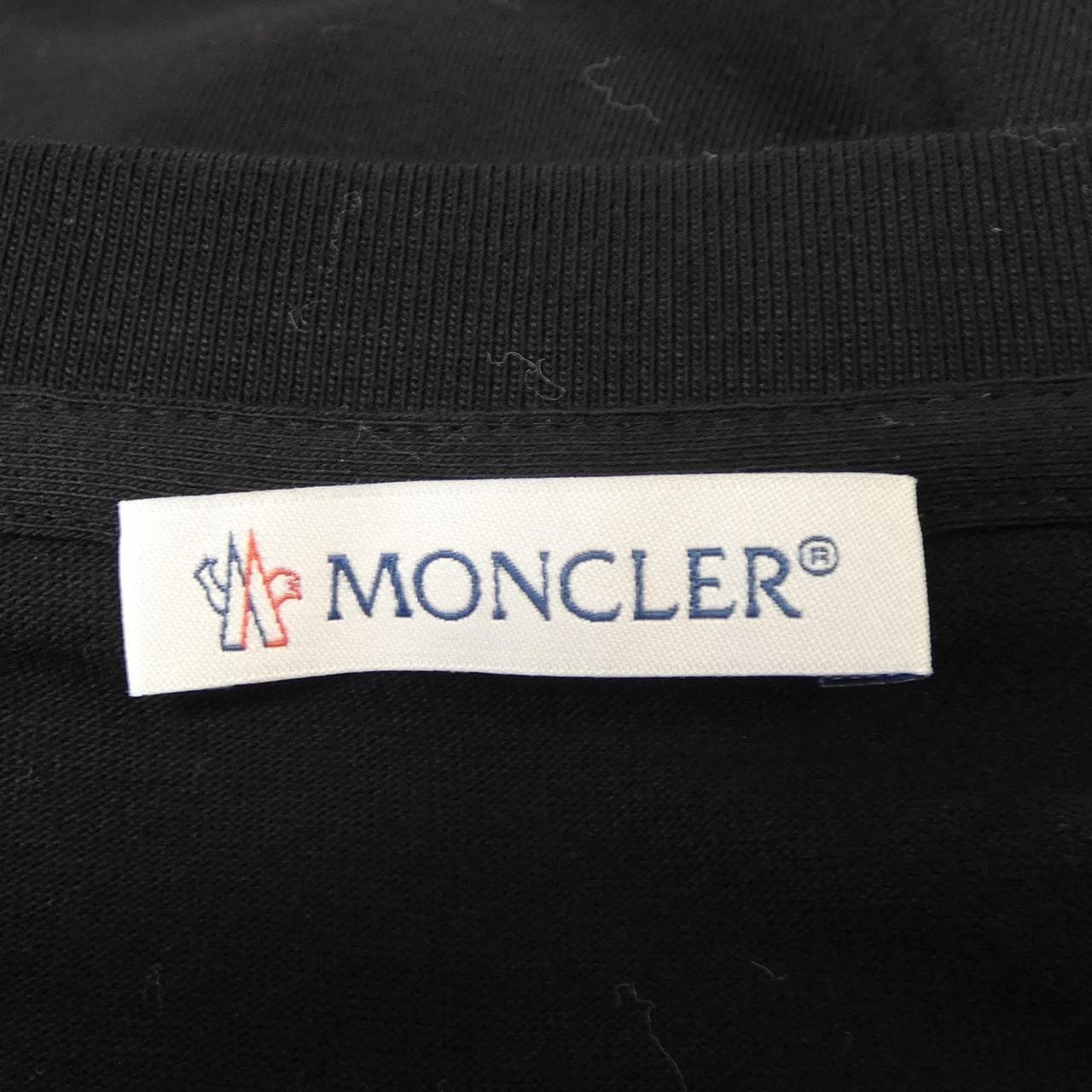 モンクレール MONCLER F20938C77700　V8058 Tシャツ