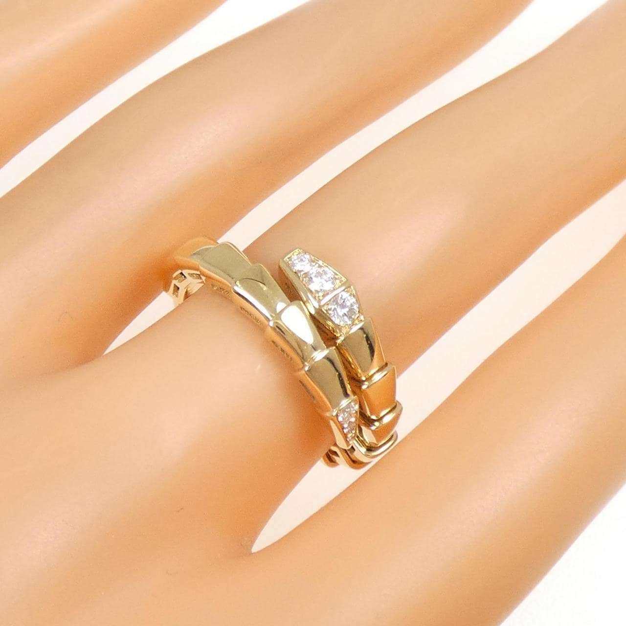 ブルガリ セルペンティ ヴァイパー リング