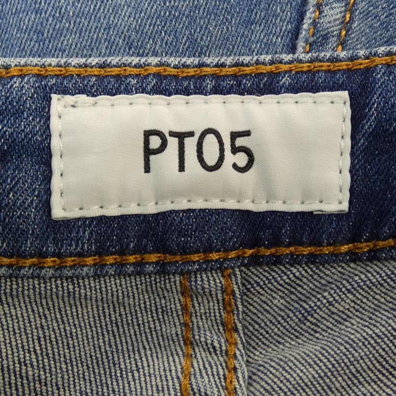 ピーティーゼロチンクエ PT05 ジーンズ