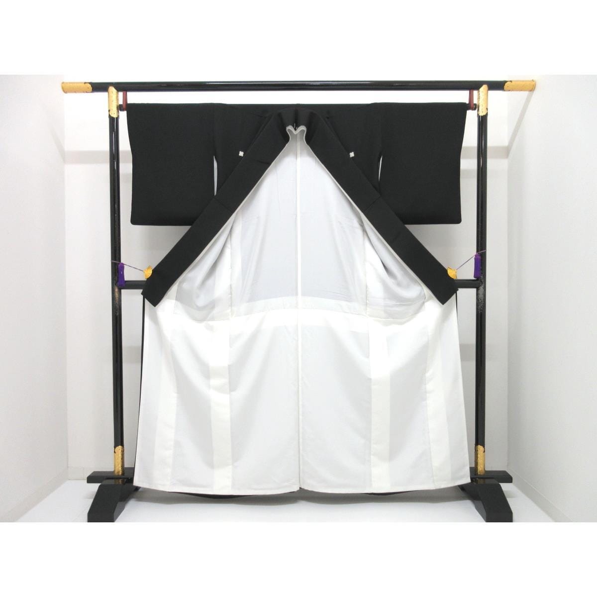 留袖　千總　違い鷹の羽