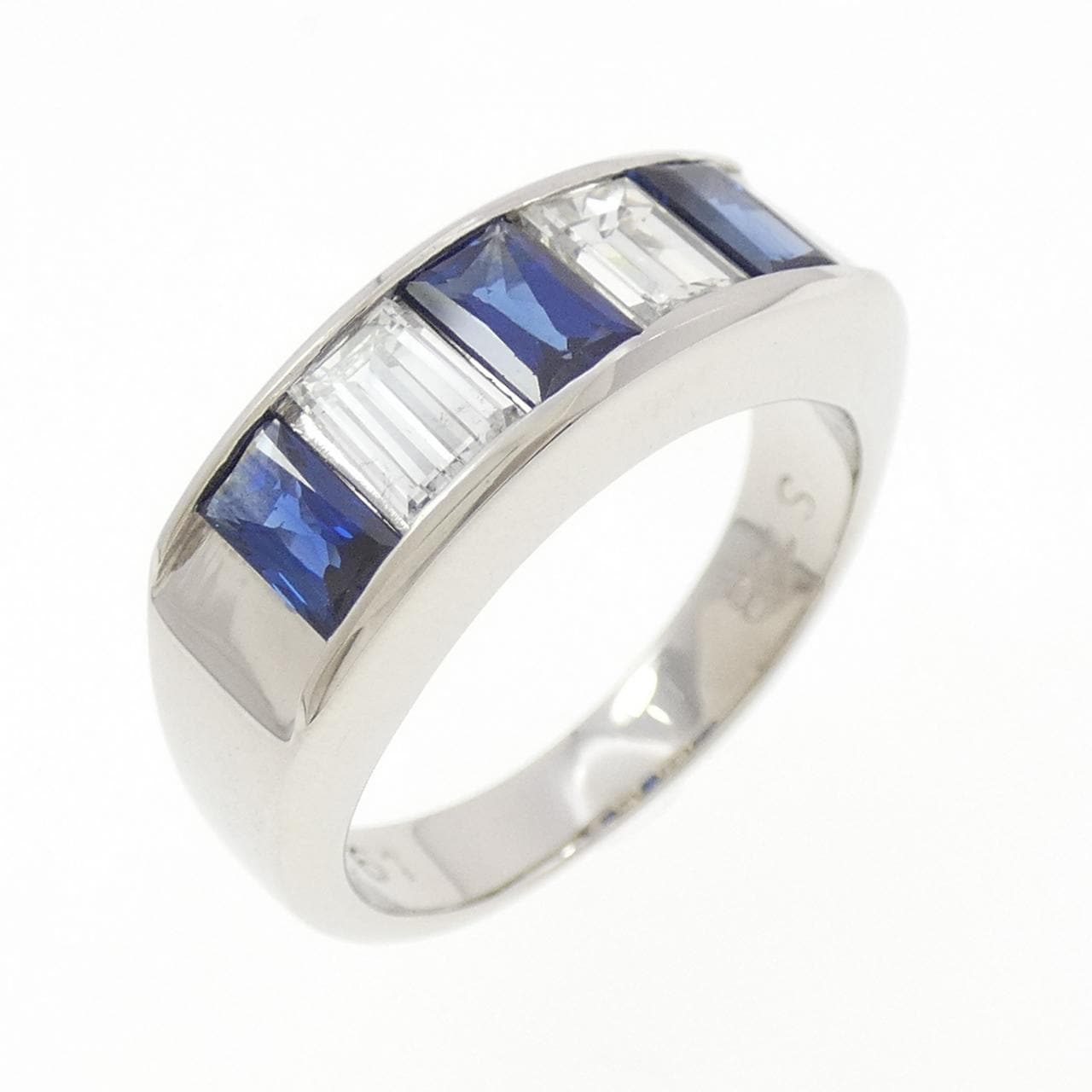 PT900 サファイヤ リング 1.08CT