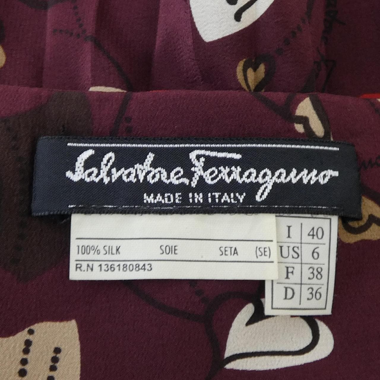 【ヴィンテージ】サルヴァトーレフェラガモ SALVATORE FERRAGAMO スカート
