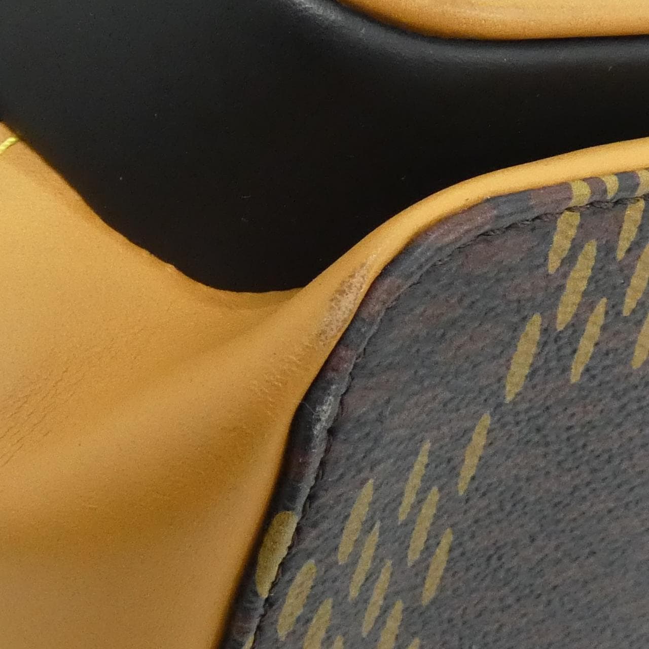 ルイヴィトン ダミエ ジャイアント(LVスクエアード) キャンパス バックパック N40380 リュックサック