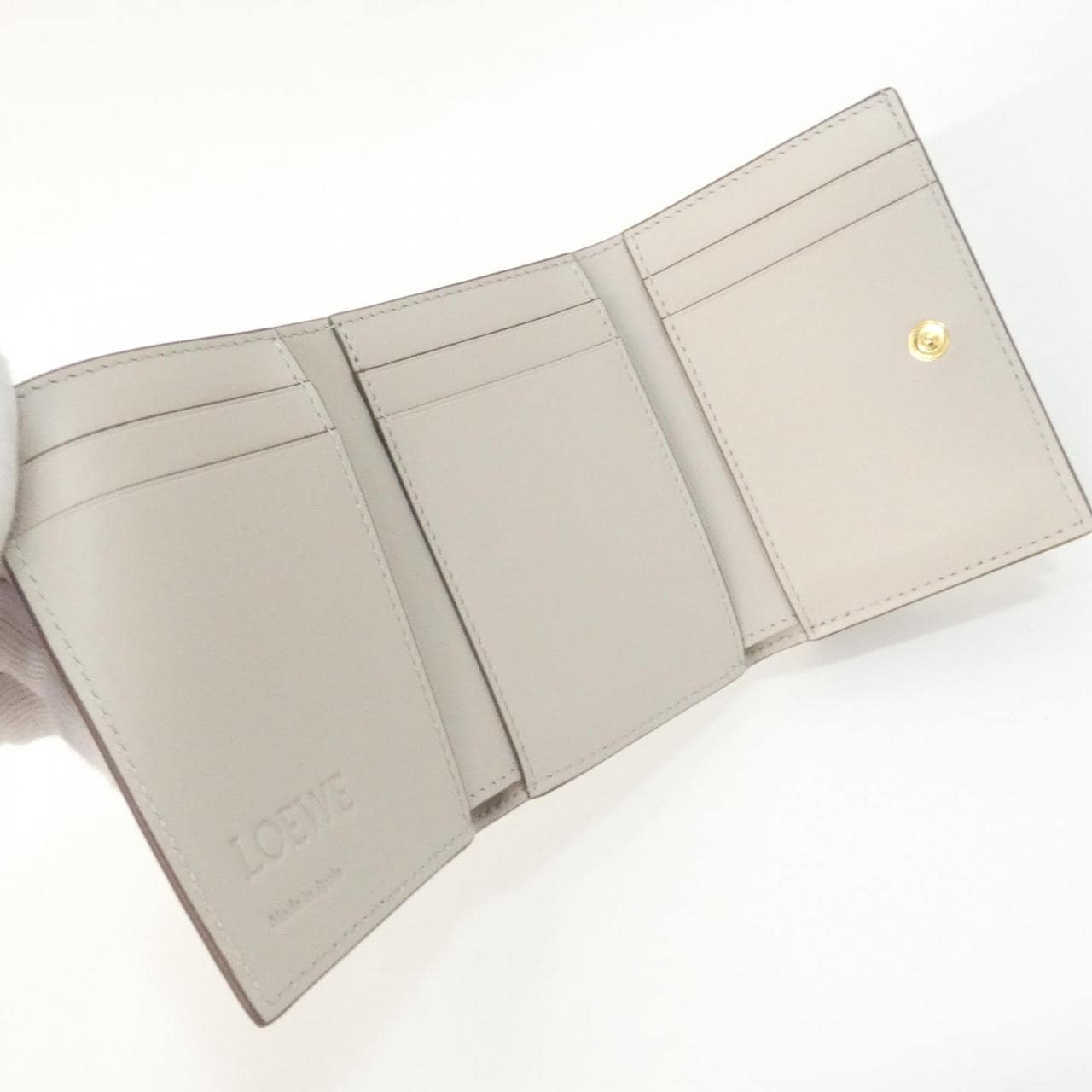 ロエベ アナグラム トライフォールド ウォレット C821TR2X16 財布