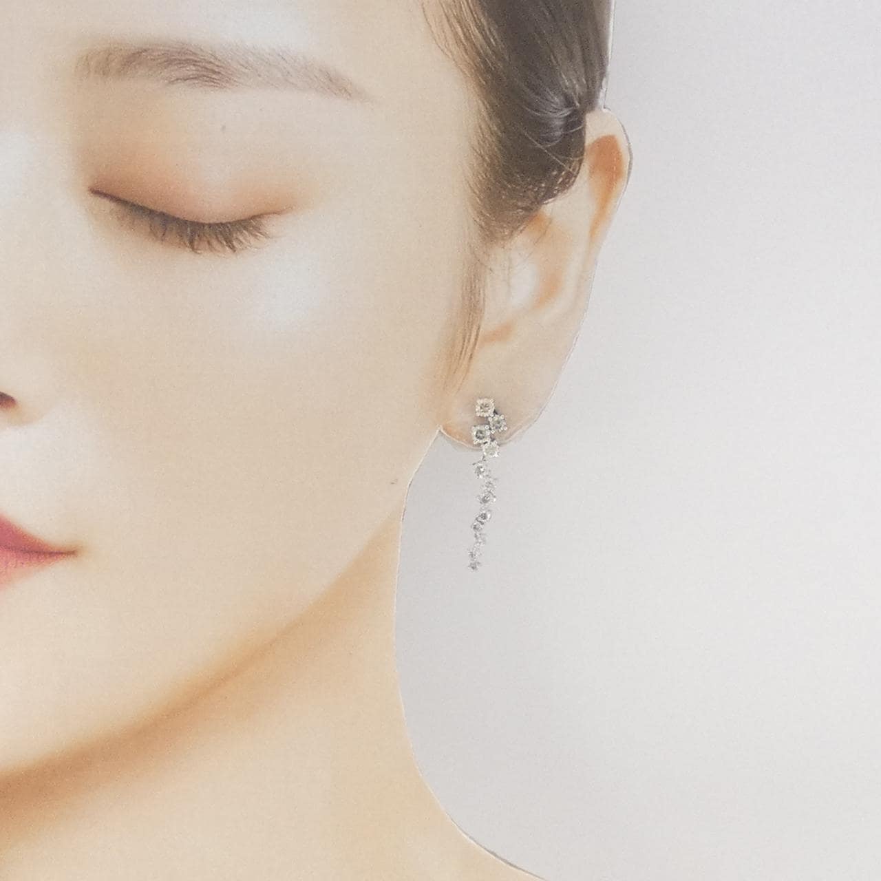 750WG/PT900 ダイヤモンド ピアス