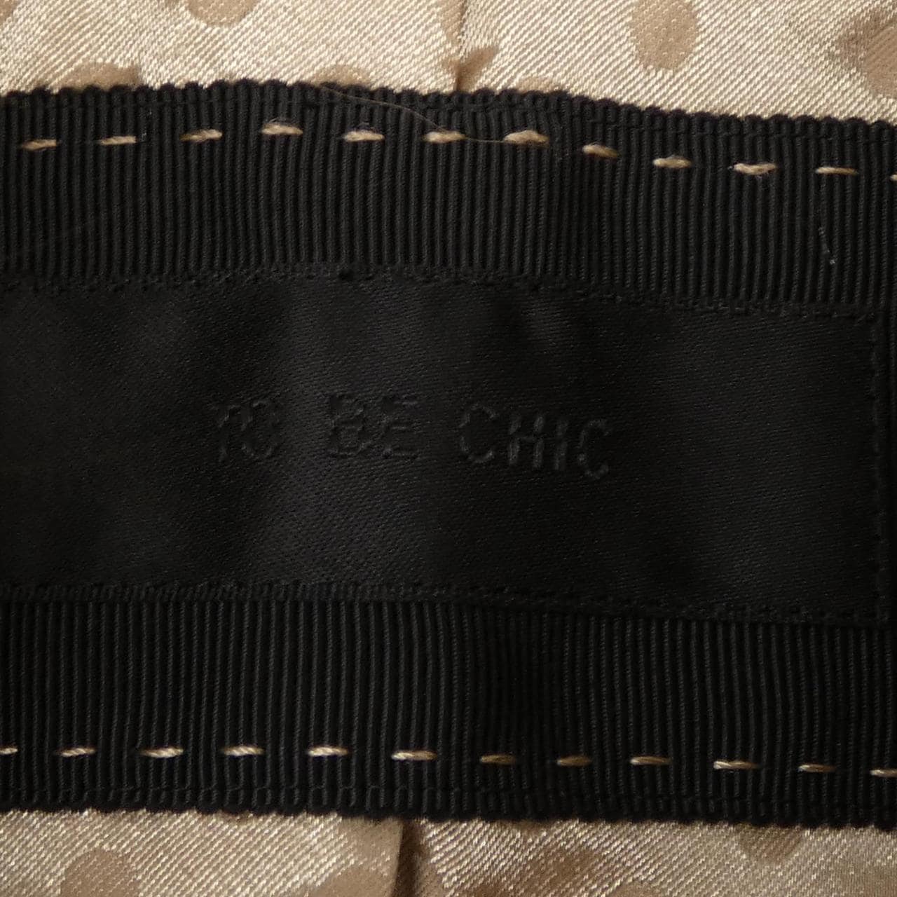 トゥービーシック TO BE CHIC コート
