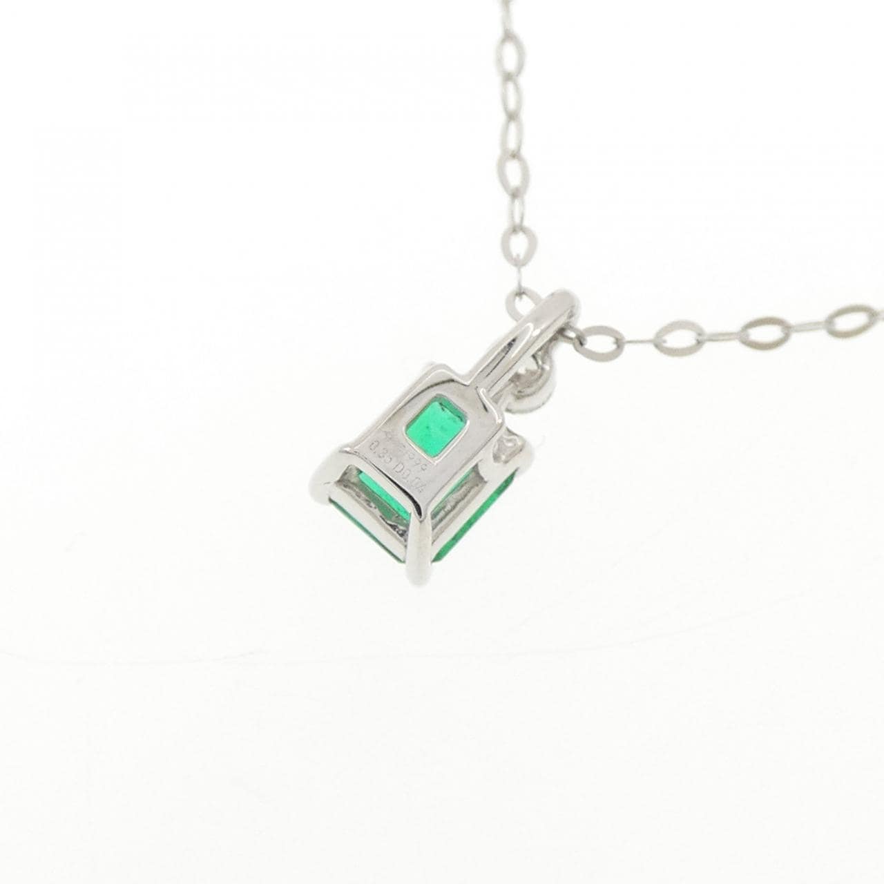 GSTB Emerald Necklace 0.35CT