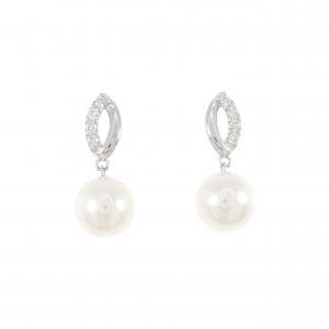 Akoya pearl earrings