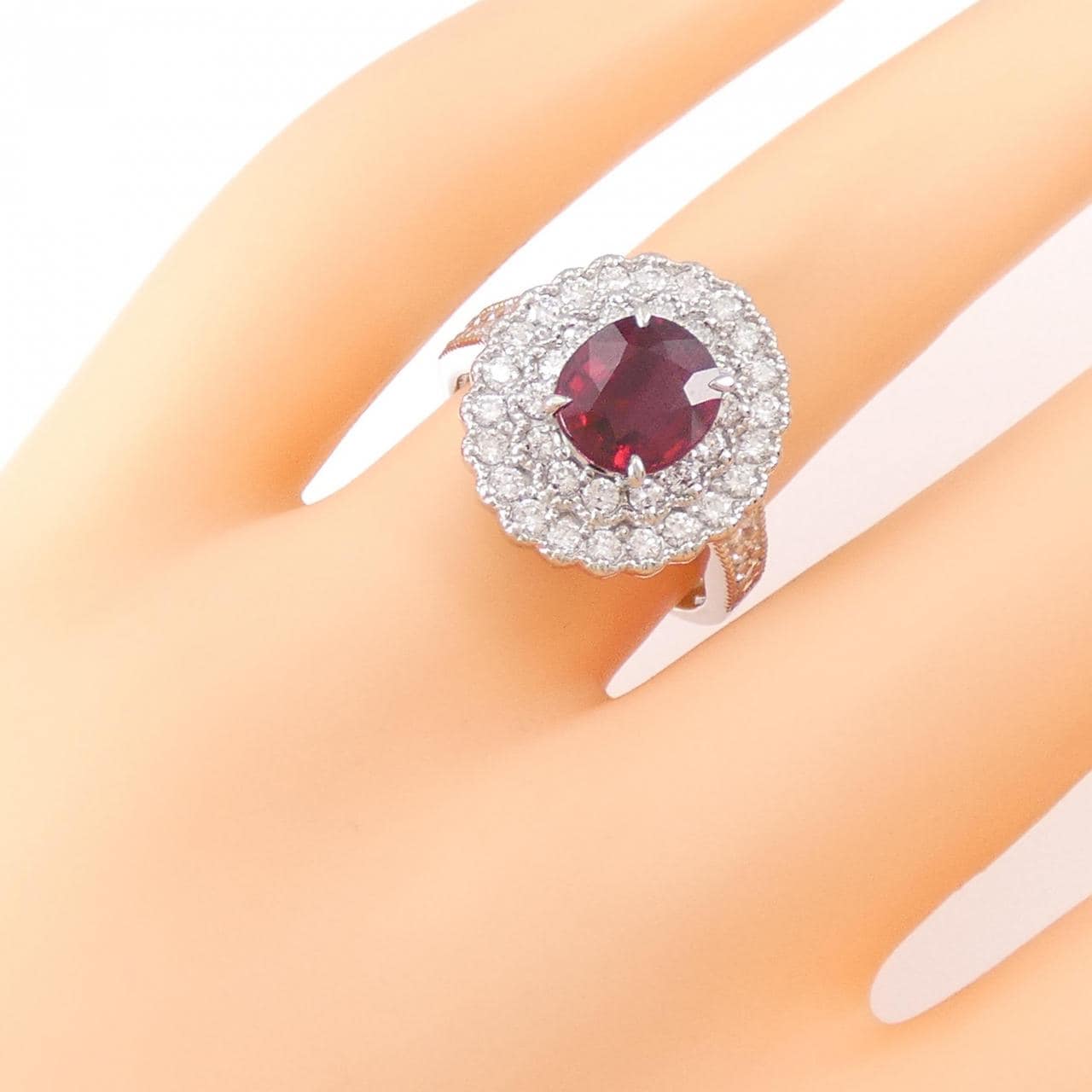 PT Unheated Ruby Ring 2.07CT