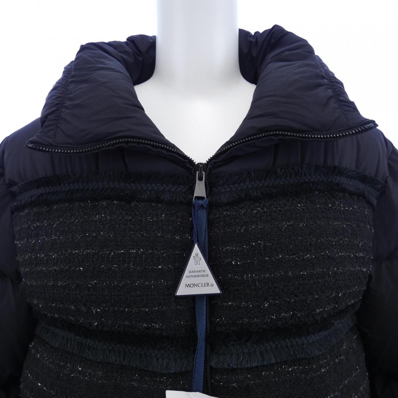 モンクレール MONCLER ダウンジャケット