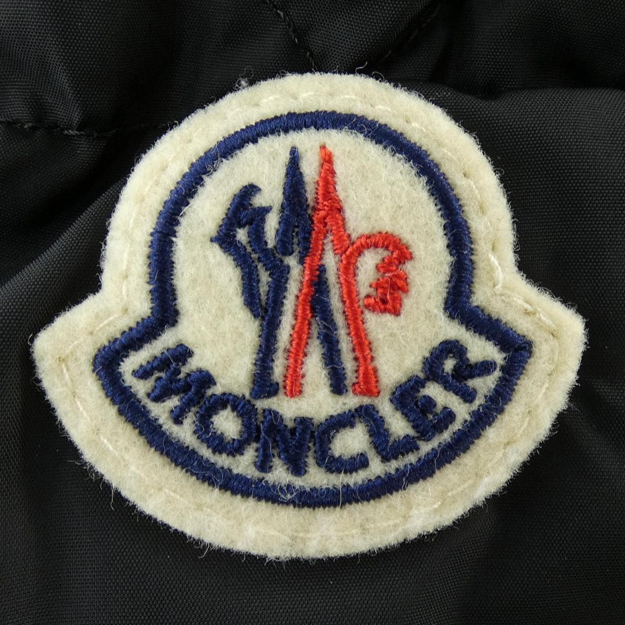 モンクレール MONCLER CLUNY ダウンジャケット