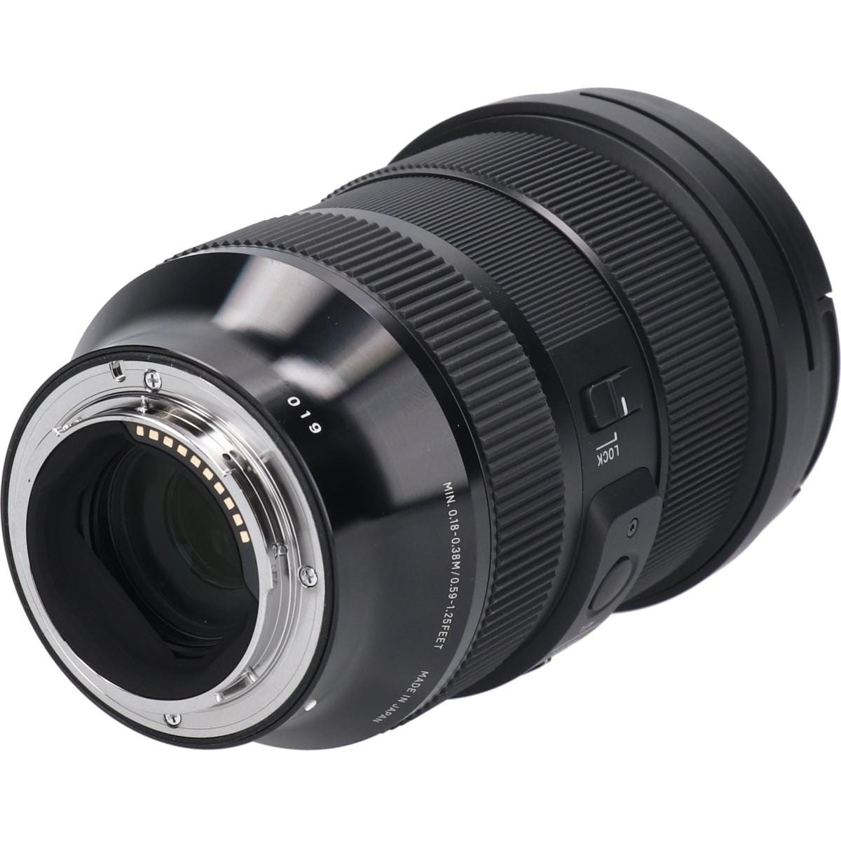 ソニーＥ２４－７０ｍｍ　Ｆ２．８ＤＧ　ＤＮ（Ａ）