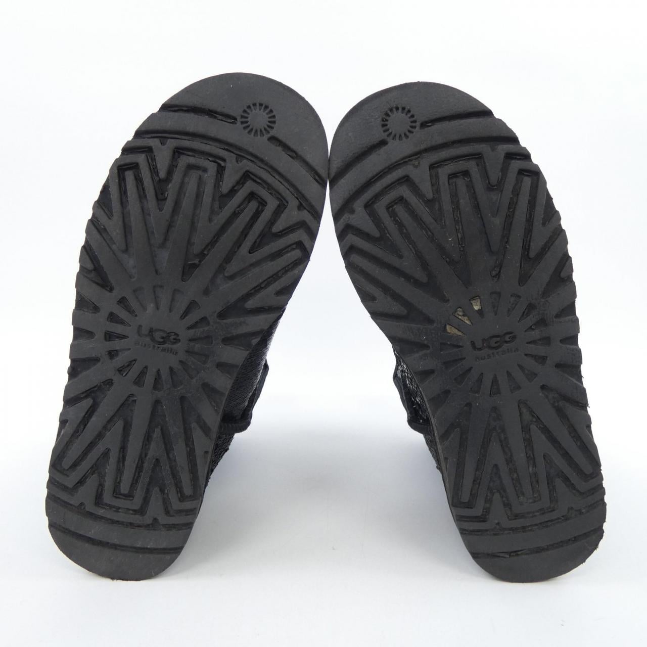アグ UGG ブーツ
