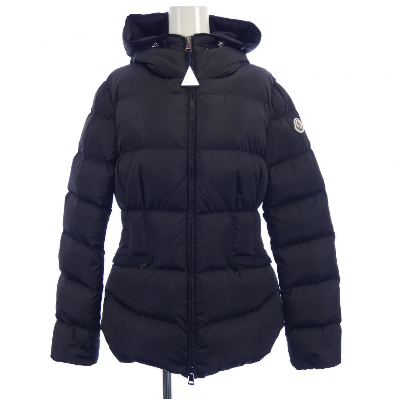 モンクレール MONCLER ダウンジャケット