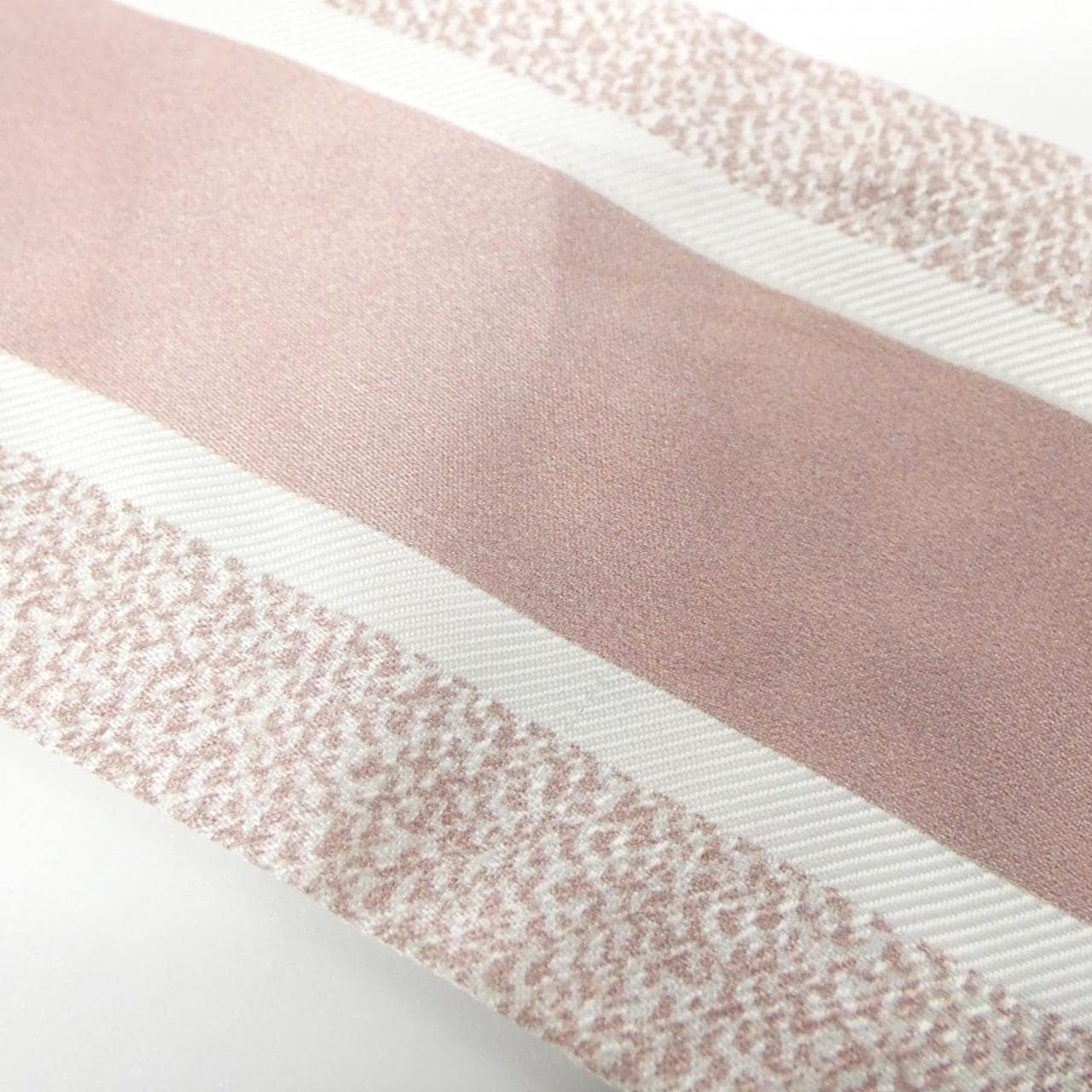 クリスチャンディオール BETTERFLY AROUND THE WORLD 41FAW106I626 スカーフ