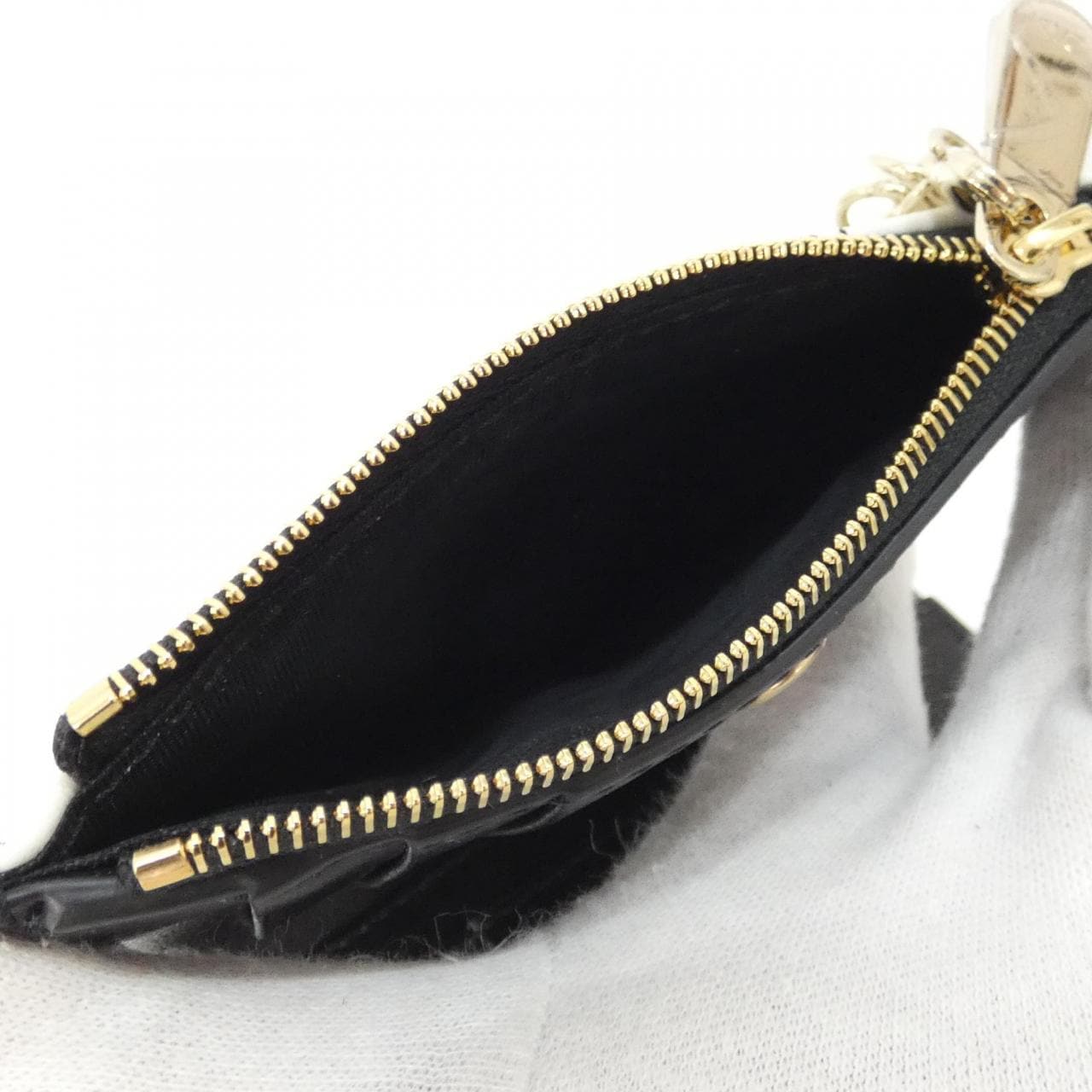 クリスチャンディオール LADY DIOR DAHLIA WALLET S6037ONJZ 財布