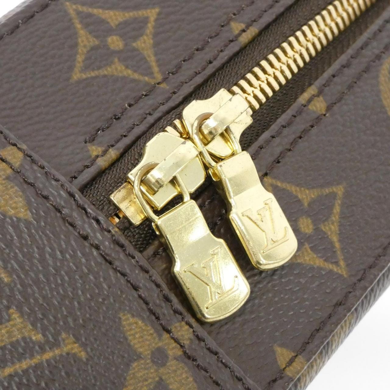 LOUIS VUITTON Monogram Spontini M47500 Bag