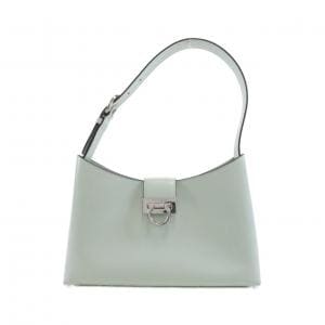 サルヴァトーレフェラガモ 21 0926 ショルダーバッグ