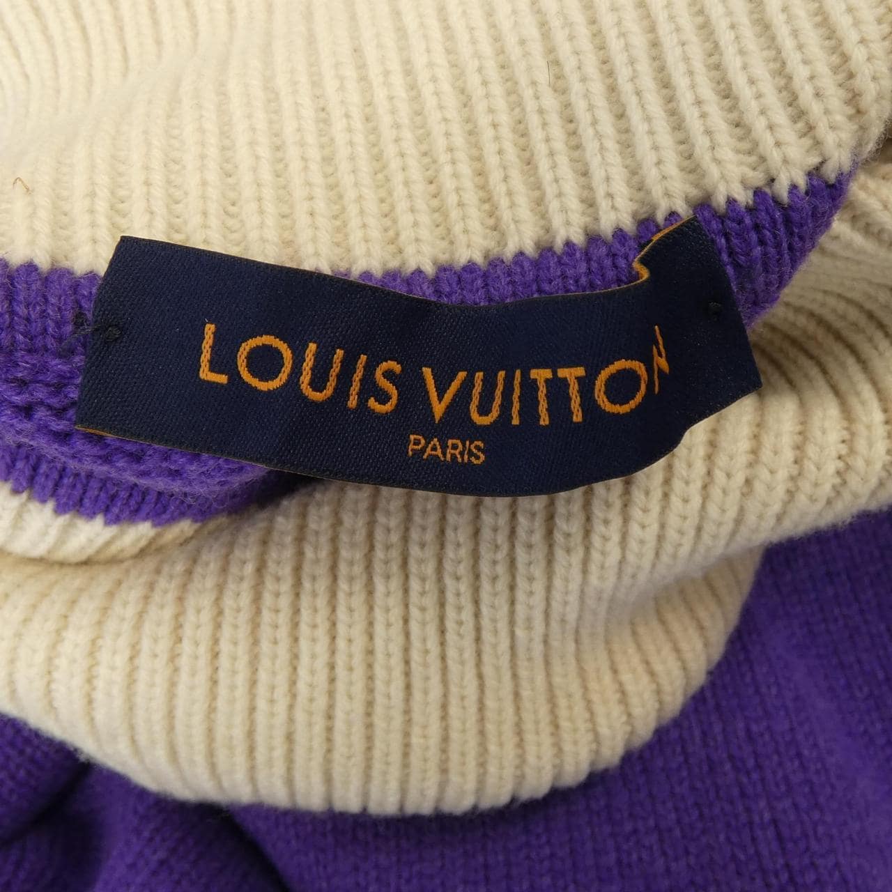 ルイヴィトン LOUIS VUITTON ロールネックプルオーバー HNN64WNOS ニット