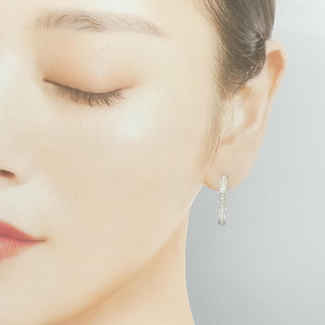 K18WG ダイヤモンド イヤリング 0.90CT