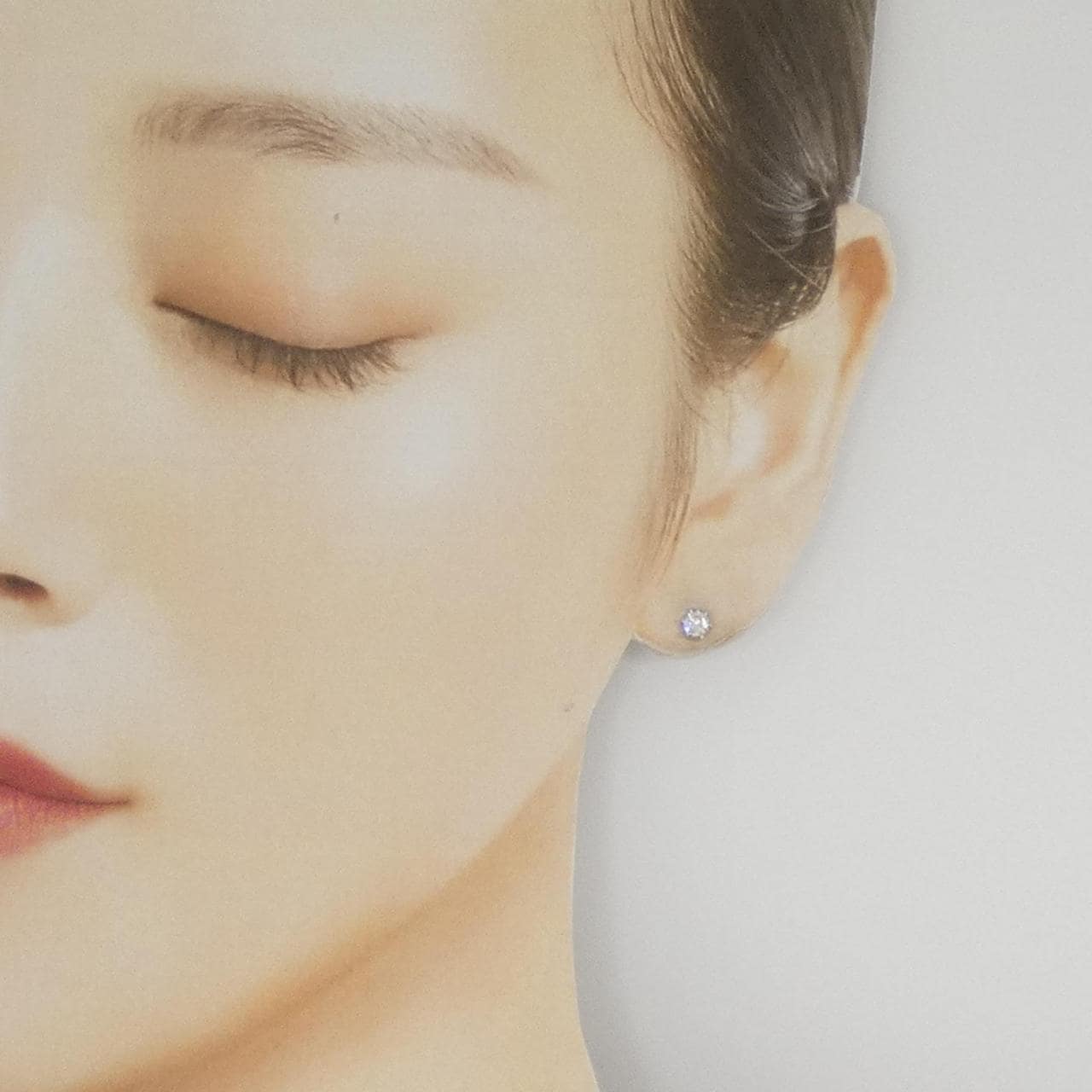 PT850/PT900 ソリティア ダイヤモンド ピアス 0.353CT