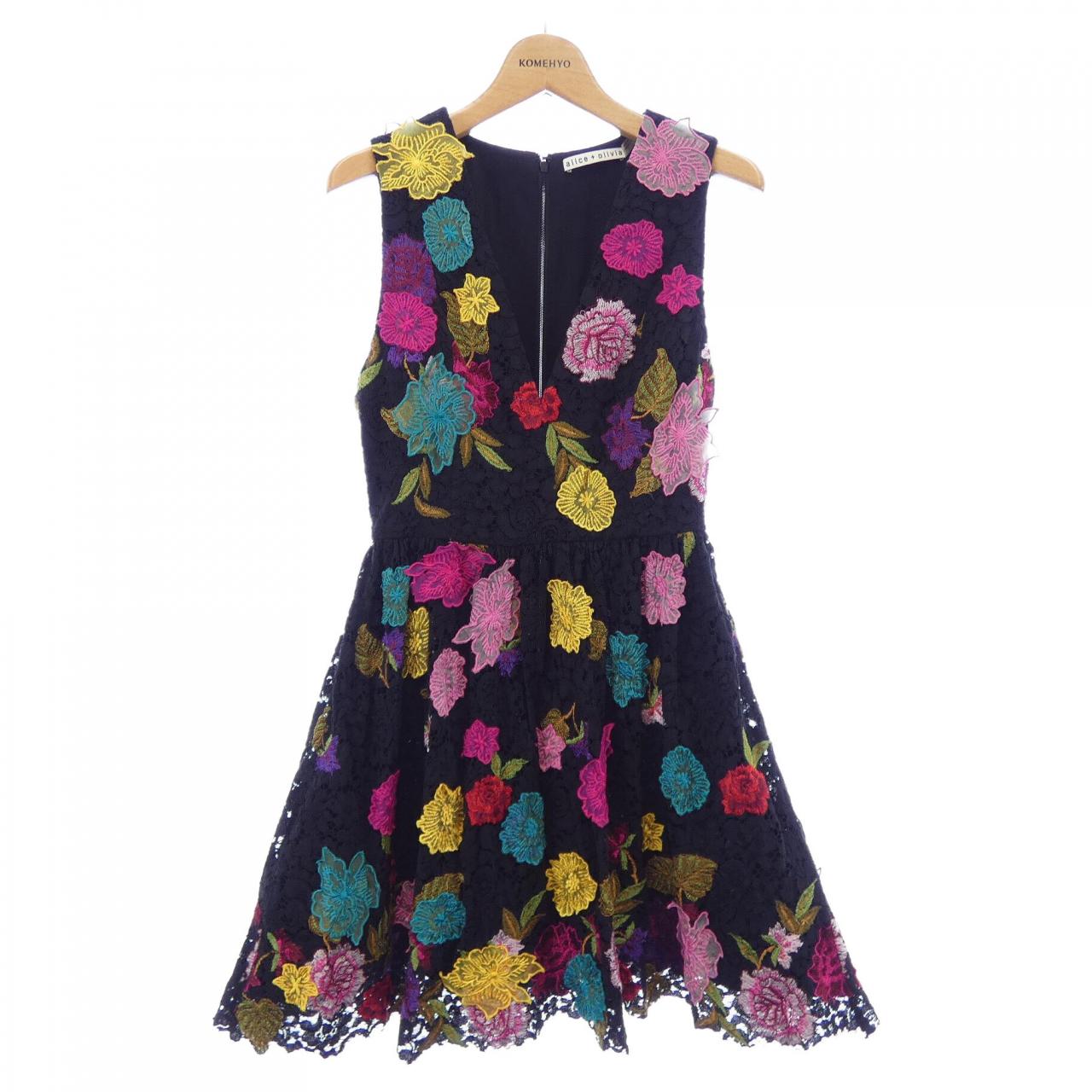 アリスアンドオリビア ALICE+OLIVIA ワンピース