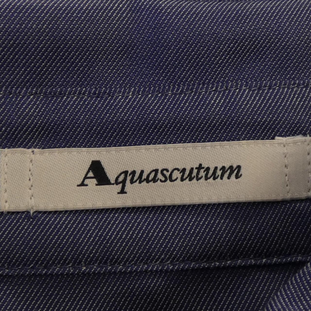 アクアスキュータム Aquascutum シャツ