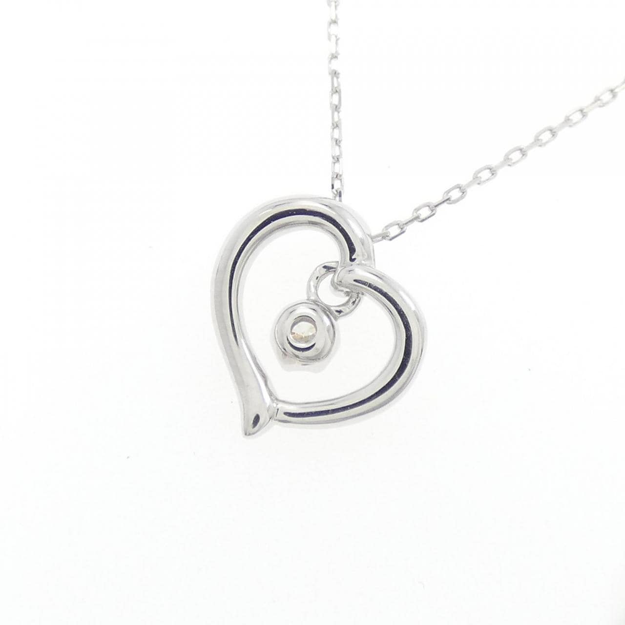 4゜C heart Diamond necklace