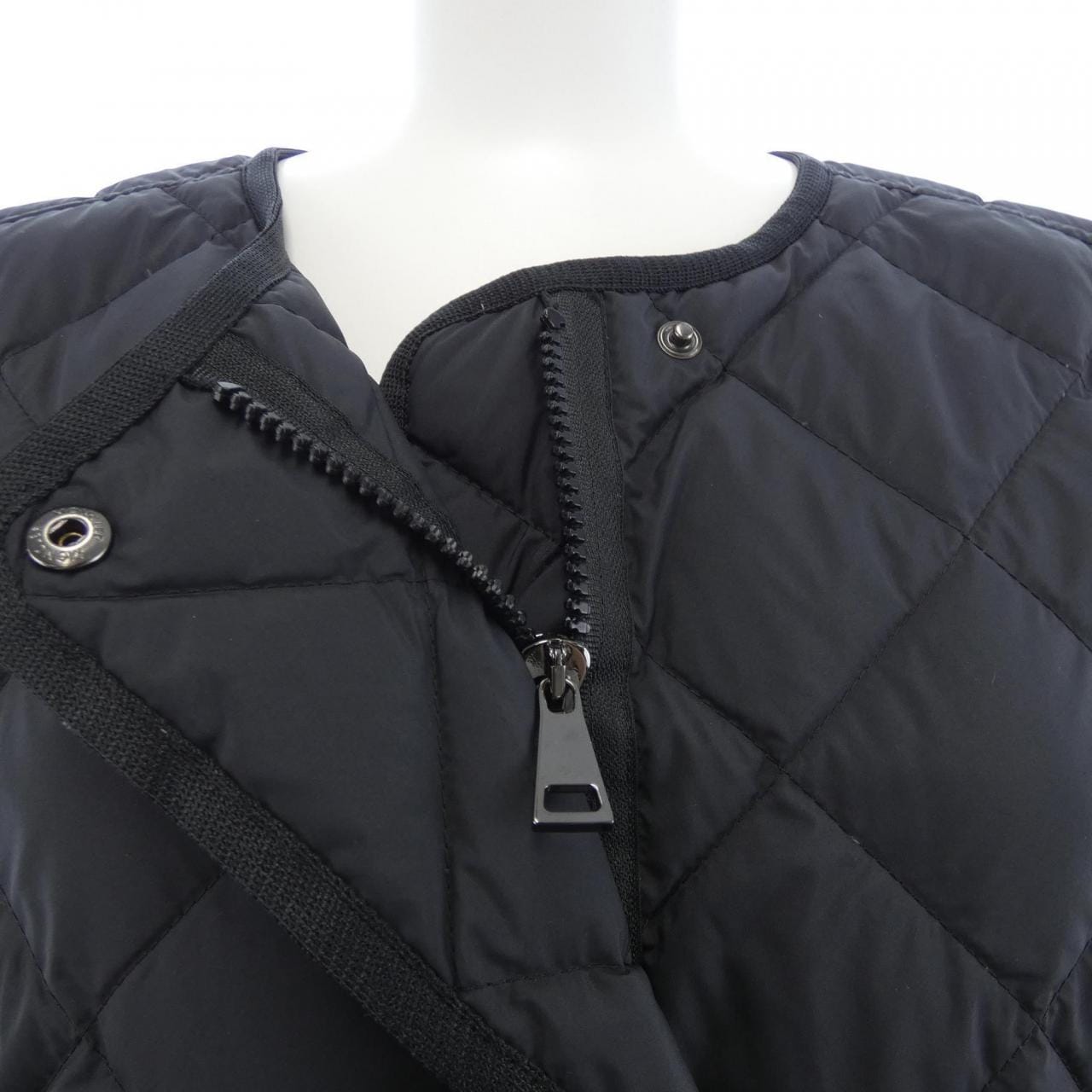 モンクレール MONCLER BUTOR ダウンベスト