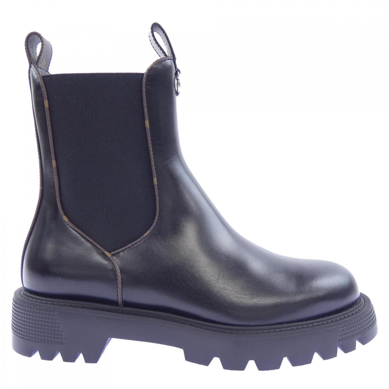 ルイヴィトン LOUIS VUITTON ディストリクトチェルシー ブーツ